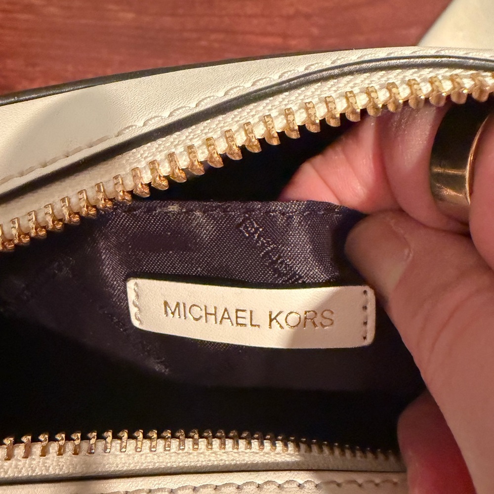 Michael Kors Black and White Camera Crossbody Bag - Picture 11 of 12